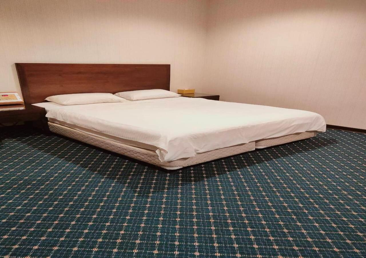 טאיפיי Champion Hotel מראה חיצוני תמונה