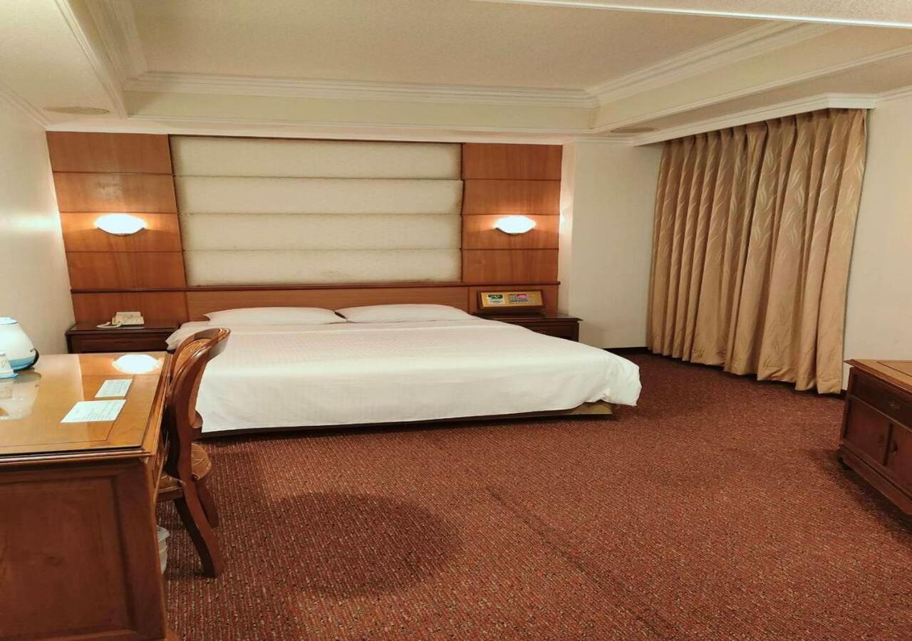 טאיפיי Champion Hotel מראה חיצוני תמונה
