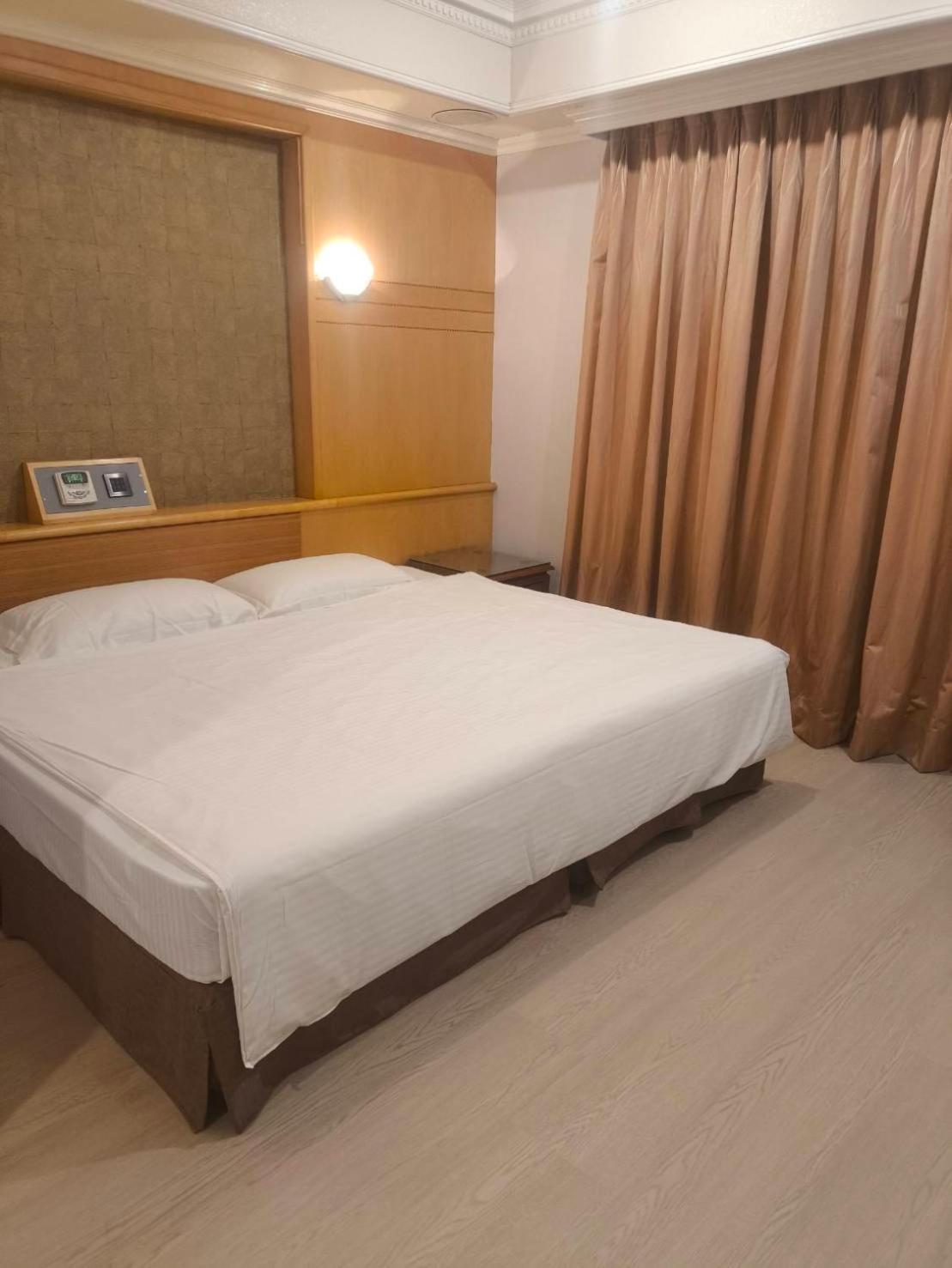 טאיפיי Champion Hotel מראה חיצוני תמונה