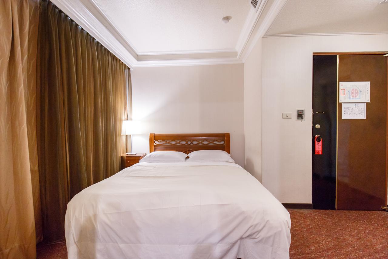 טאיפיי Champion Hotel מראה חיצוני תמונה